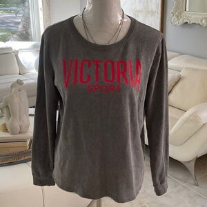 Victoria Sport Sweatshirt